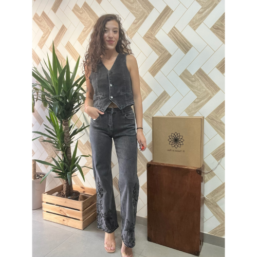 Pantalon denim negro