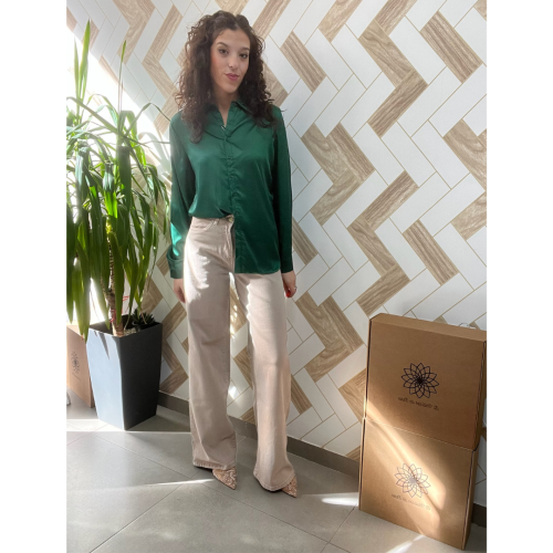 Camisa raso verde esmeralda